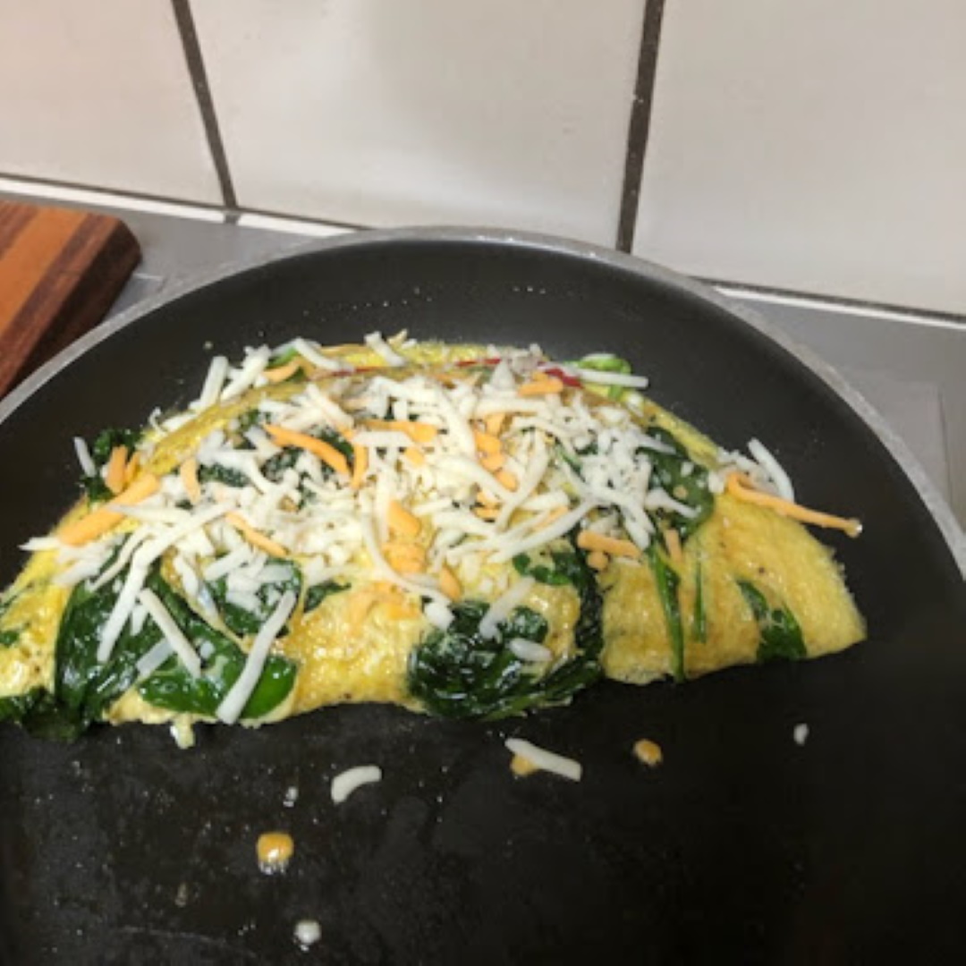 Spinach and Tomato Omelet for Two
